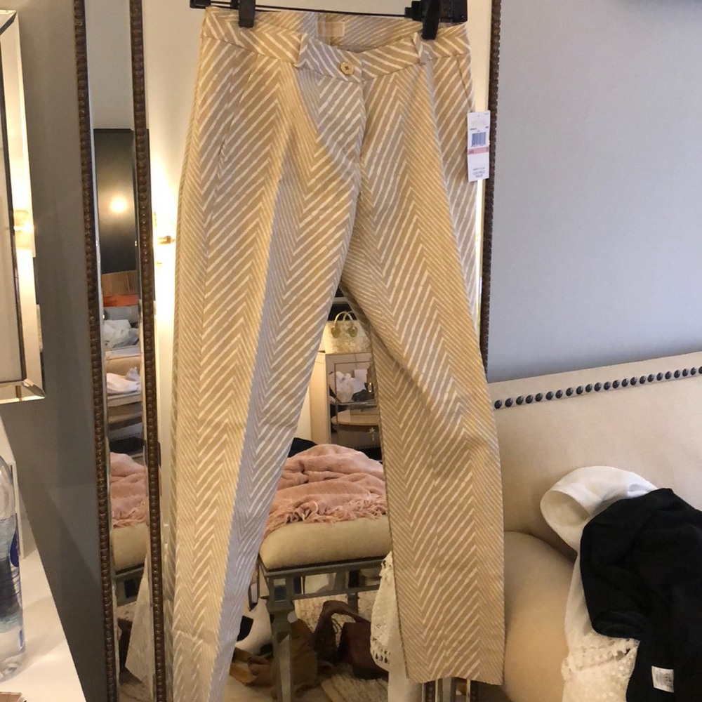 NWT Michael Kors crime and white tailored pants